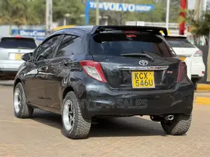 Toyota Vitz 2012 Black