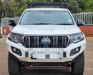 Toyota Land Cruiser Prado 2018 White