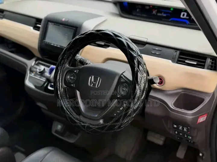 Honda Freed 2019 White