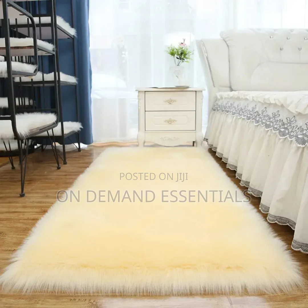 Faux Fur Mats
size 4 by 6