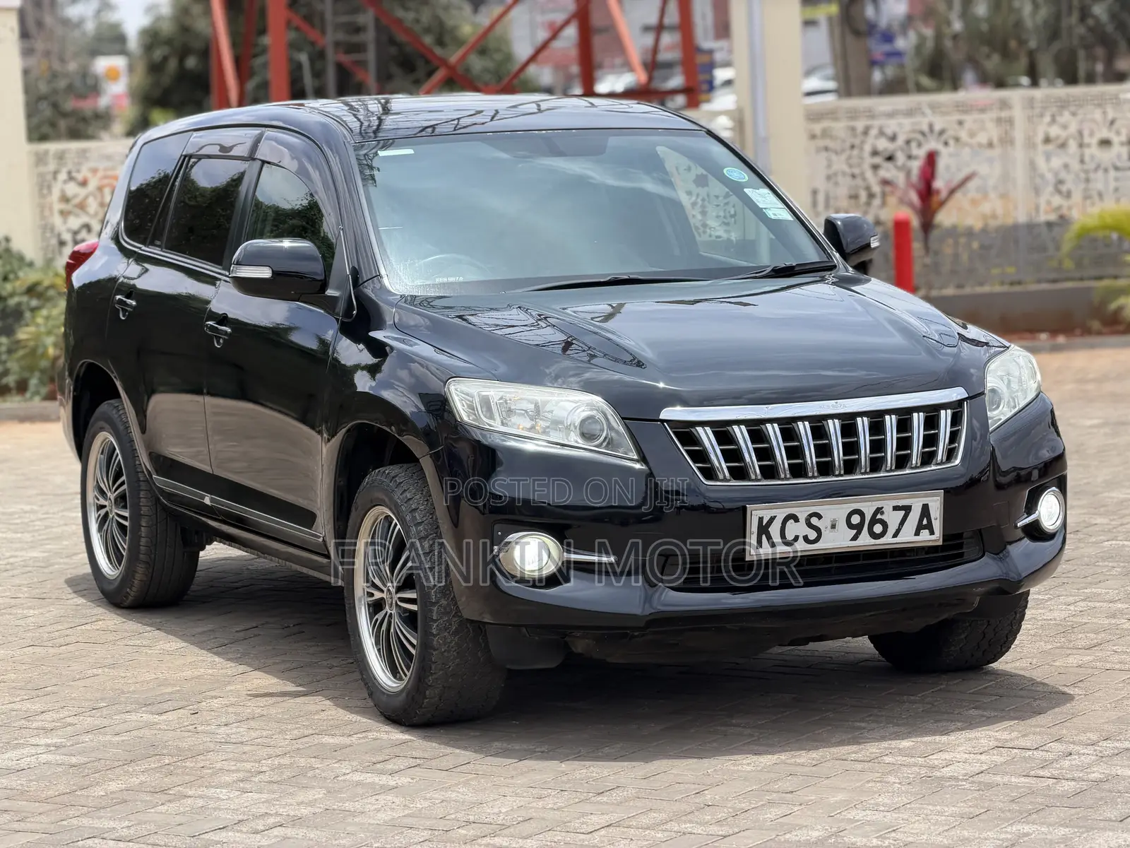 Toyota Vanguard 2012 Black