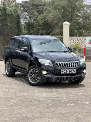 Toyota Vanguard 2012 Black