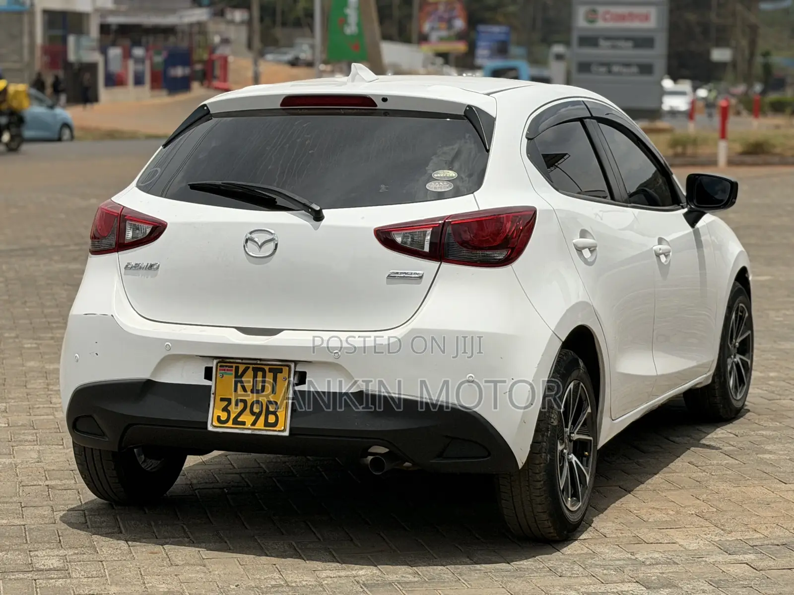 Mazda Demio 2018 White