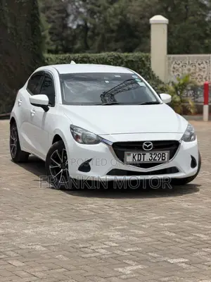 Mazda Demio 2018 White