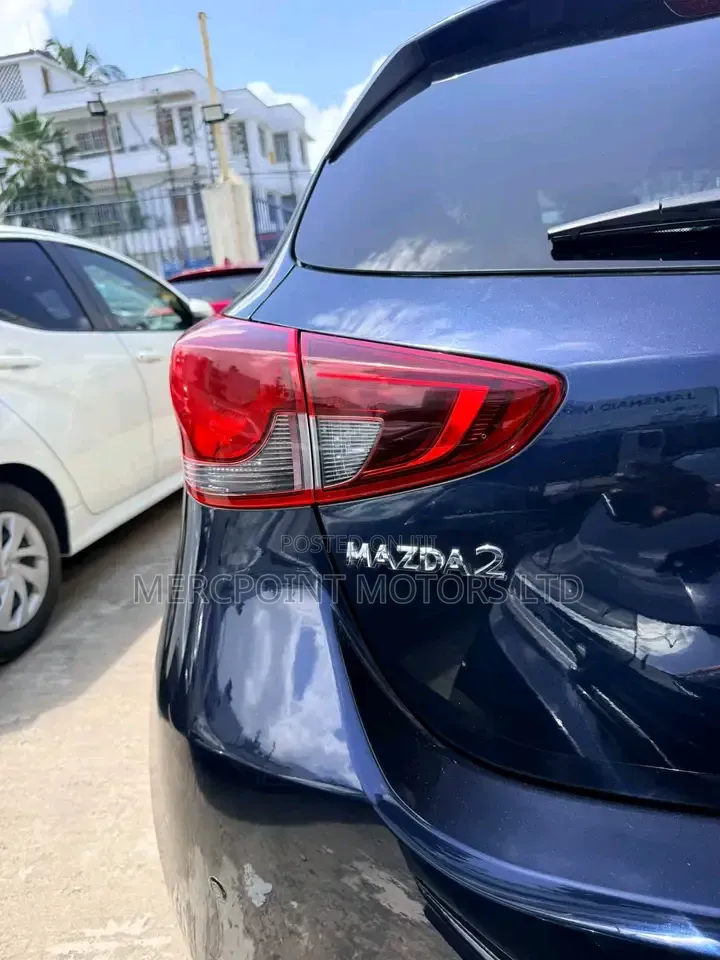 Mazda 2 2020 Blue