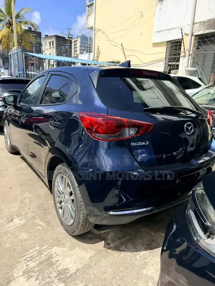 Mazda 2 2020 Blue