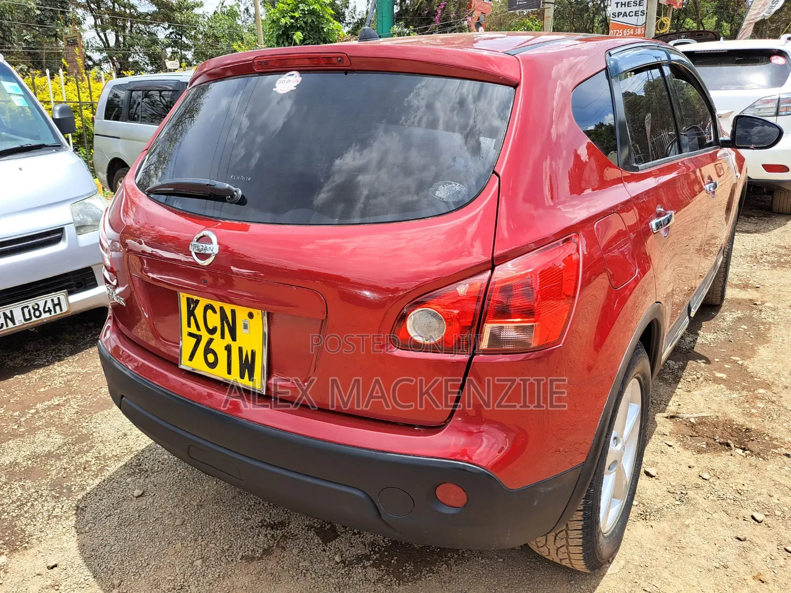Nissan Dualis 2010 Red