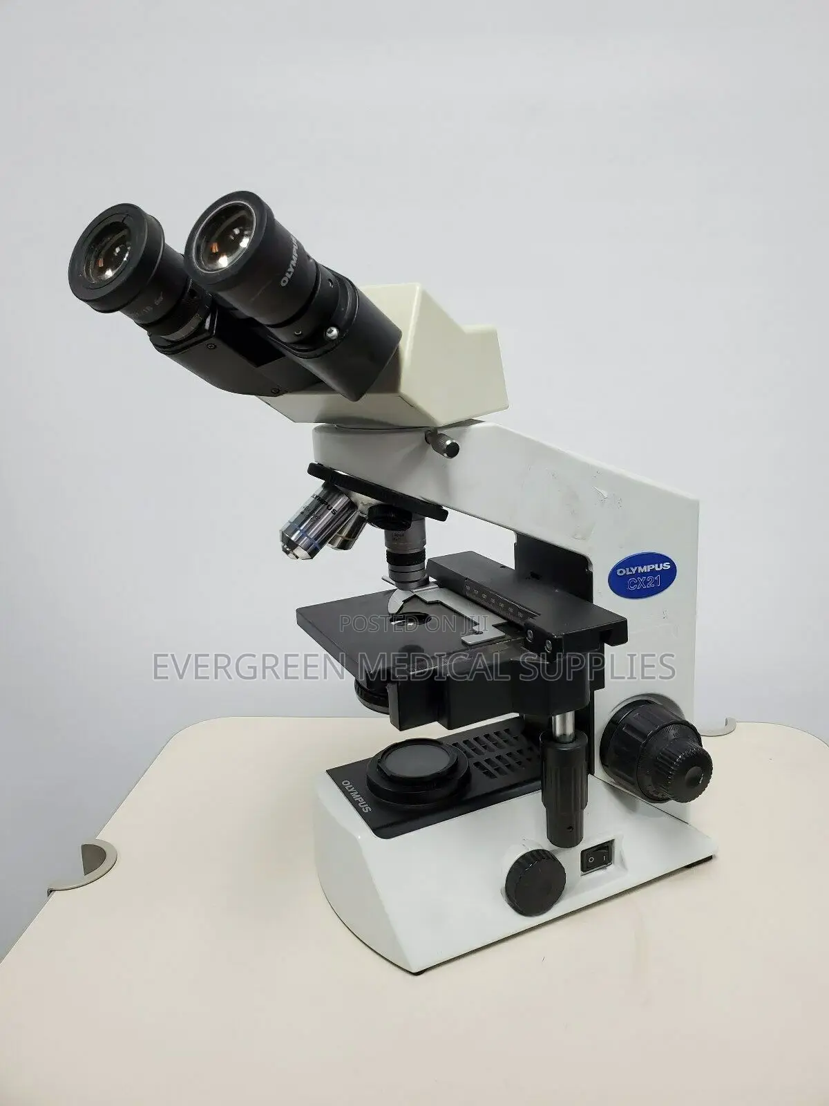 Microscope CX23