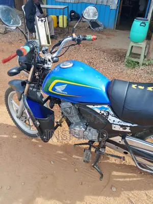 Honda CB 2020 Blue