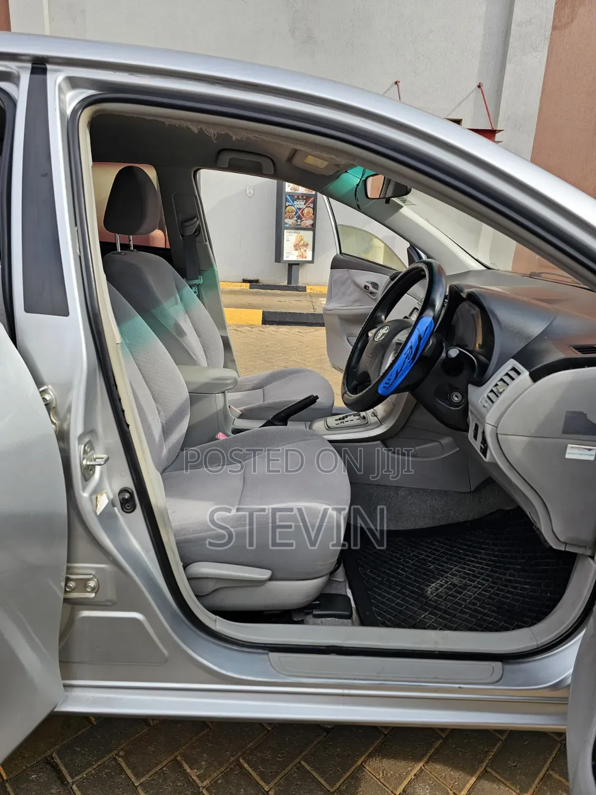 Toyota Axio 2012 Silver