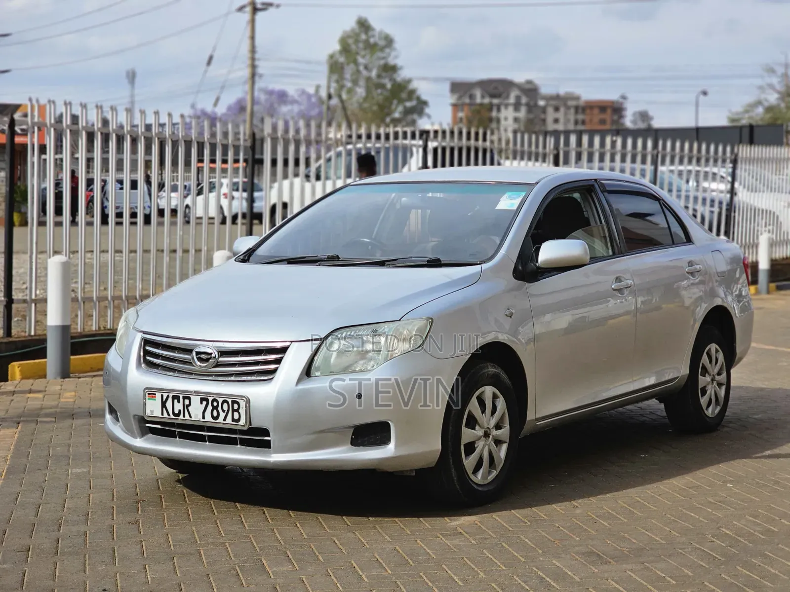 Toyota Axio 2012 Silver