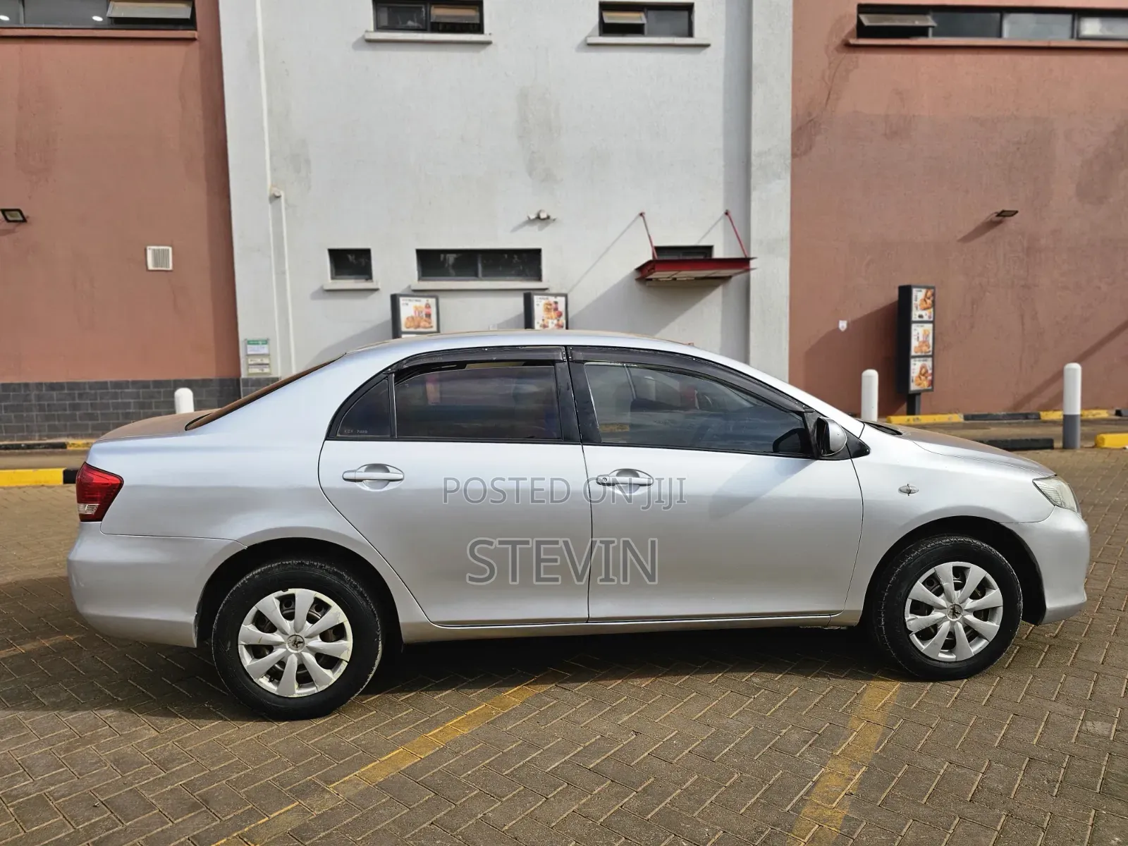 Toyota Axio 2012 Silver