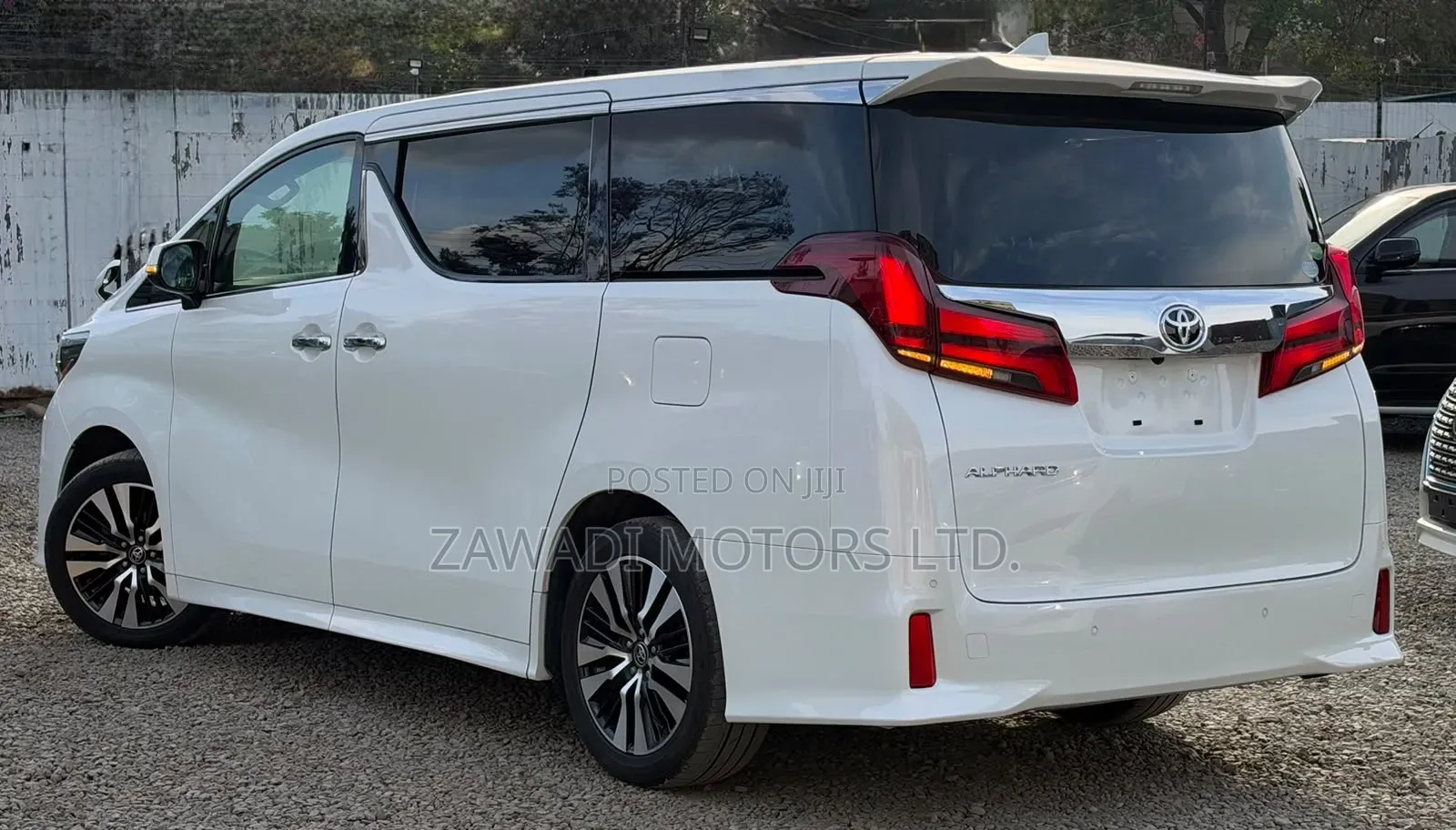 Toyota Alphard 2.5 Petrol AWD 2019 White
