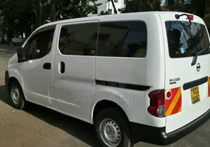 Nissan NV200 2012 White