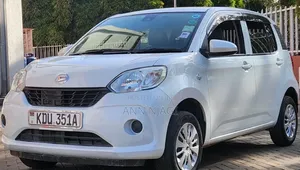 Daihatsu Boon 2018 White