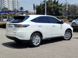 Toyota Harrier 2.0 2017 Pearl