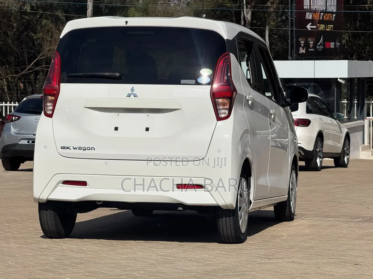 Mitsubishi EK Wagon 660 FWD 2019 White