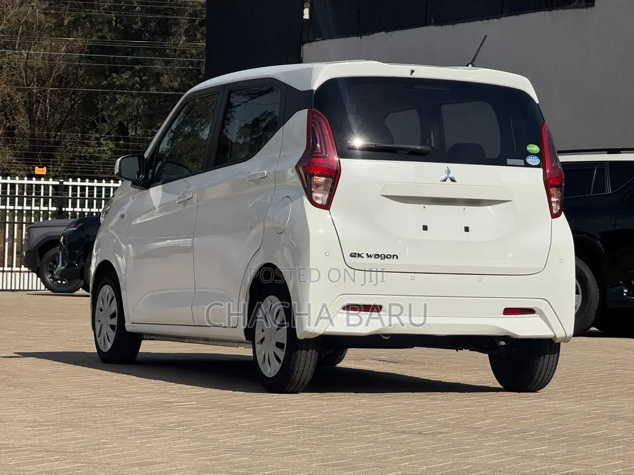 Mitsubishi EK Wagon 660 FWD 2019 White