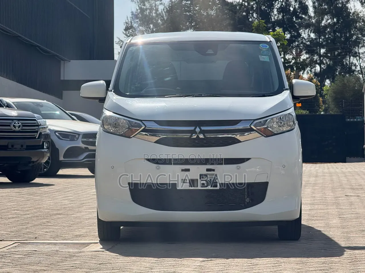 Mitsubishi EK Wagon 660 FWD 2019 White