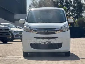 Mitsubishi EK Wagon 660 FWD 2019 White