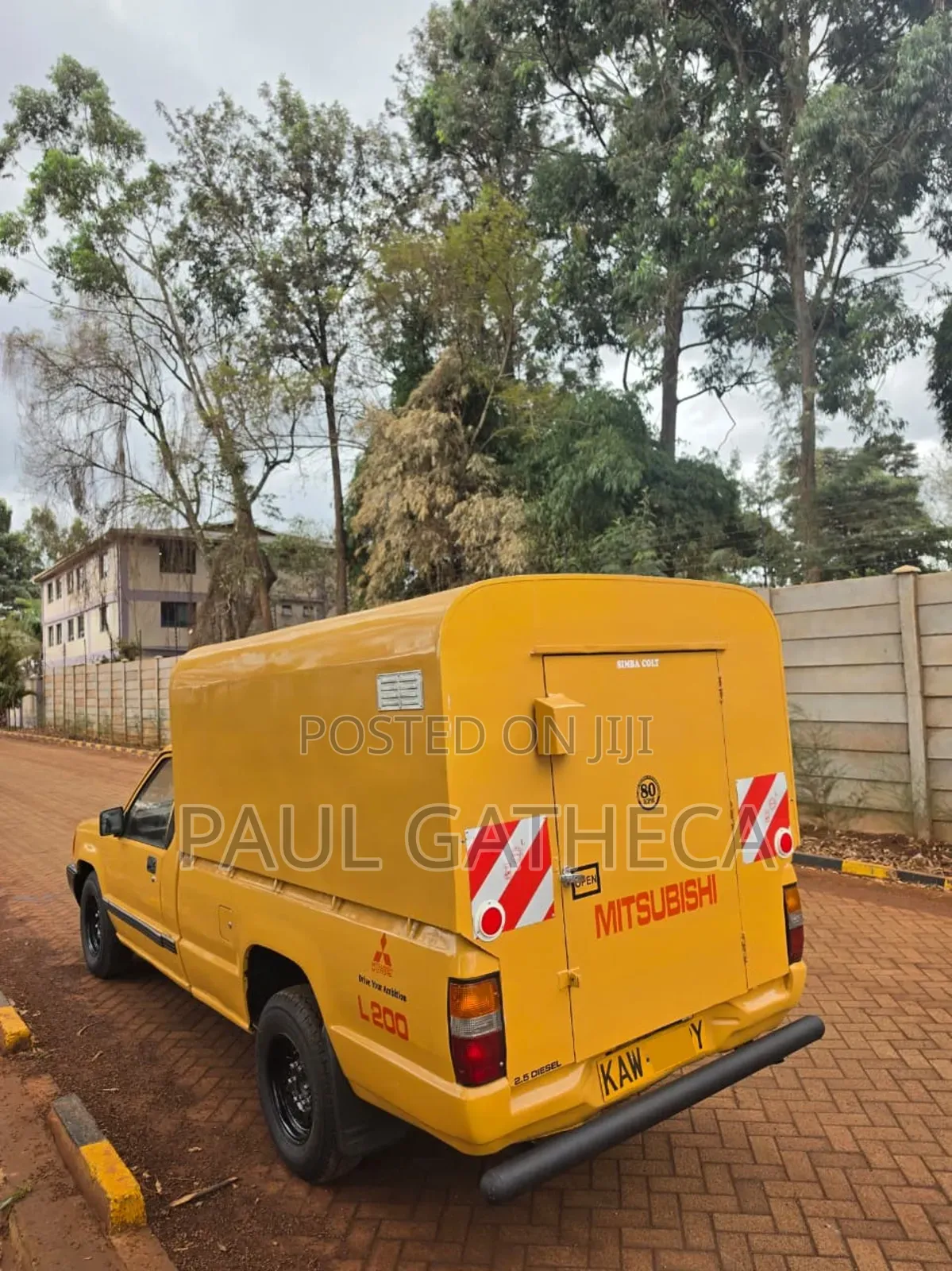 Mitsubishi L200 2006 Yellow