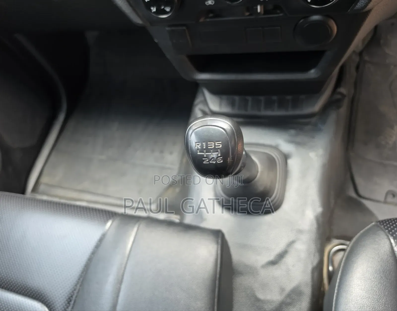 Isuzu D-MAX 2025 Gray