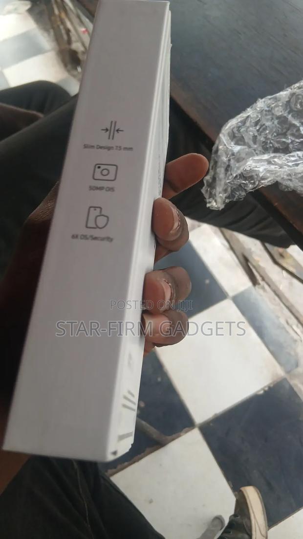 New Samsung Galaxy A17 5G 256 GB Black