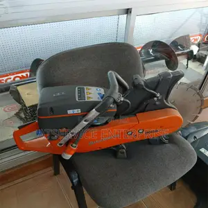 Professional Husqvarna K760 300mm Cutting Saw