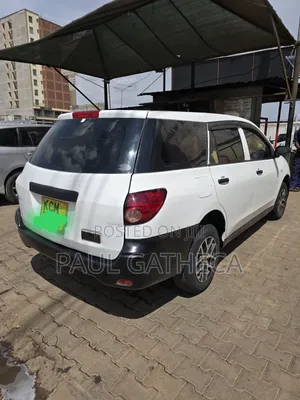 Nissan Advan 2012 White