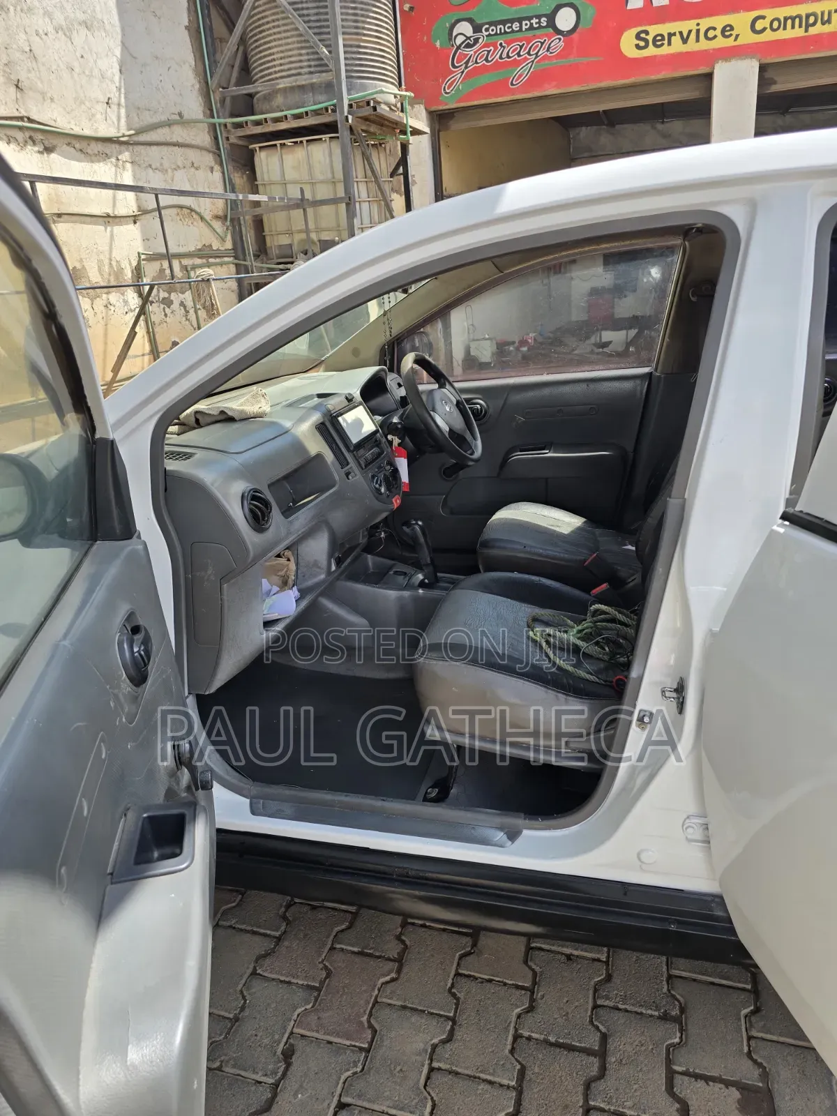Nissan Advan 2012 White