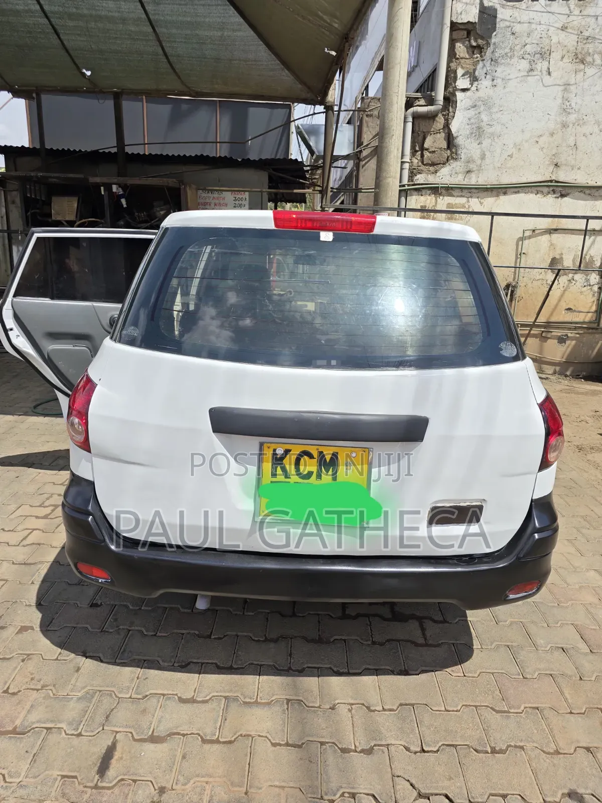 Nissan Advan 2012 White