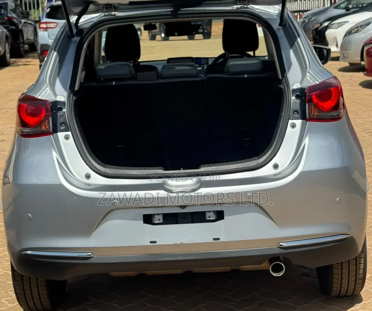 Mazda 2 2019 Silver