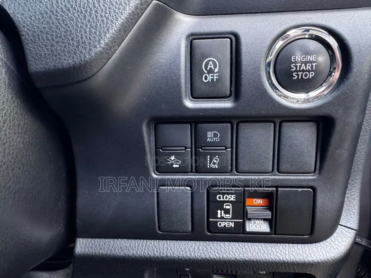 Toyota Noah 2.0 FWD (8 Seater) 2019 Gray