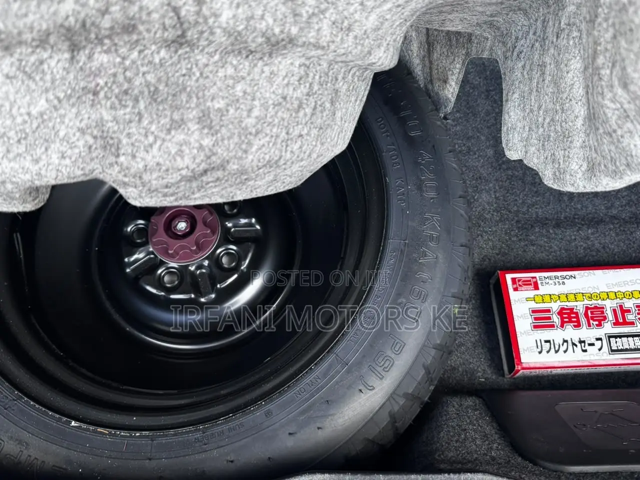 Toyota Noah 2.0 FWD (8 Seater) 2019 Gray