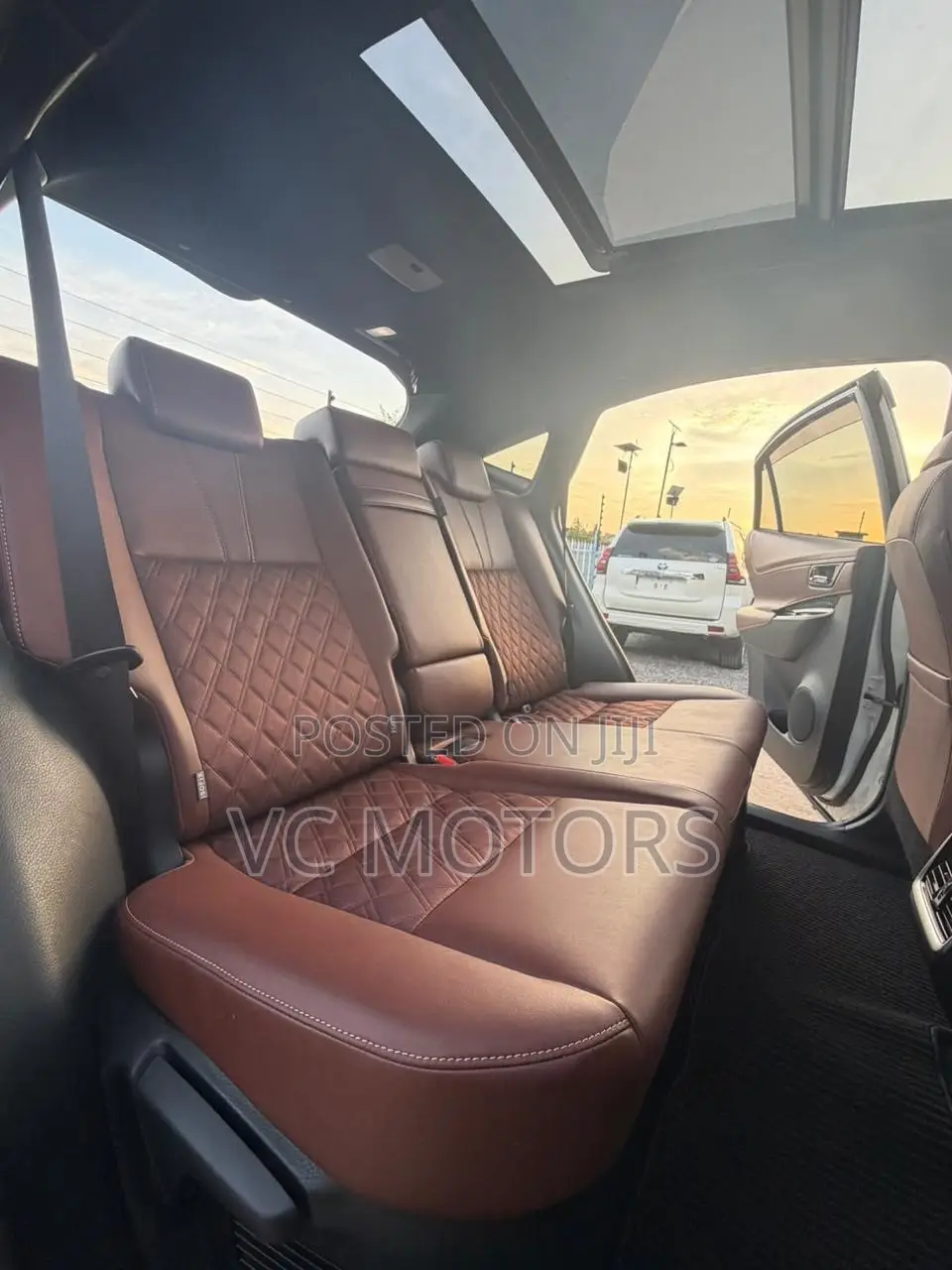 Toyota Harrier 2019