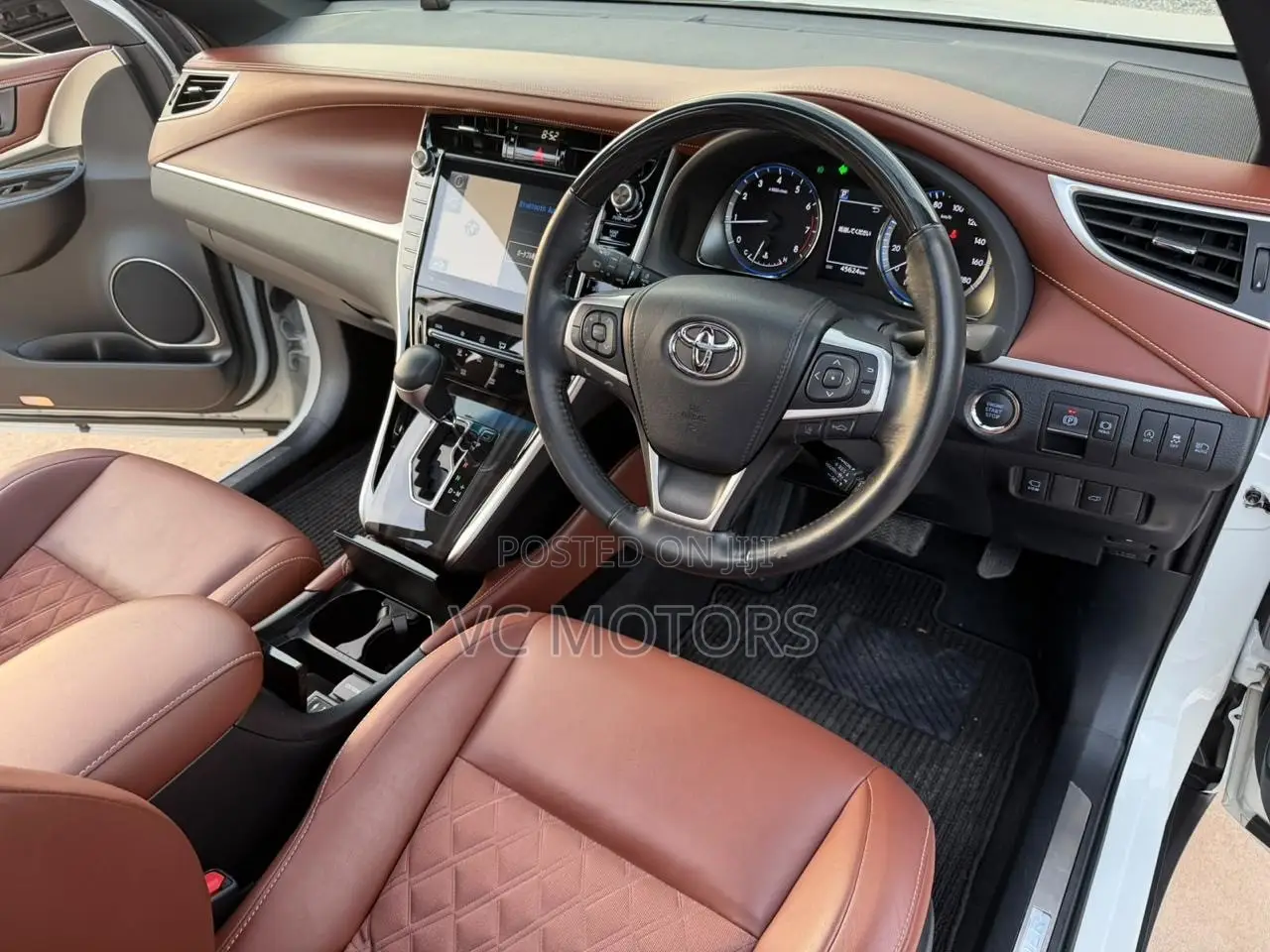 Toyota Harrier 2019