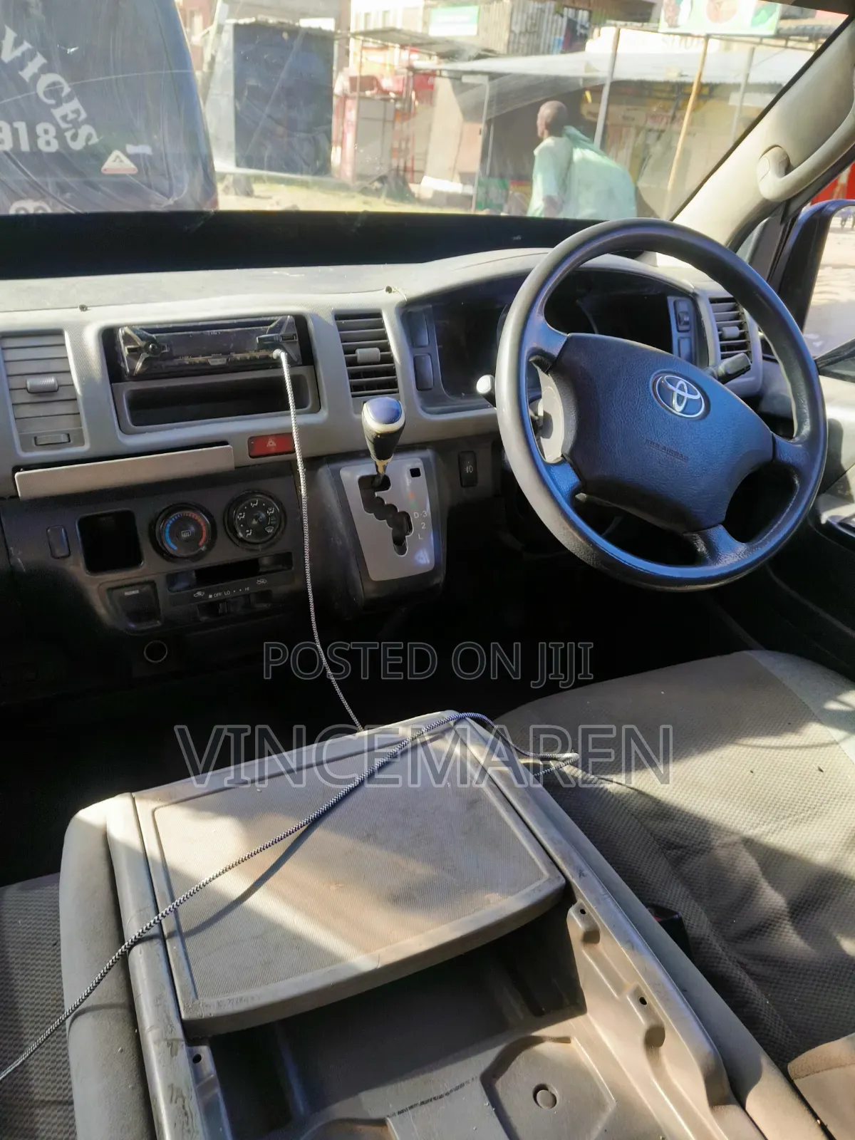 Toyota HiAce 2008 Silver