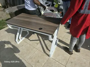 Metallic Frame Office Desk 1.2