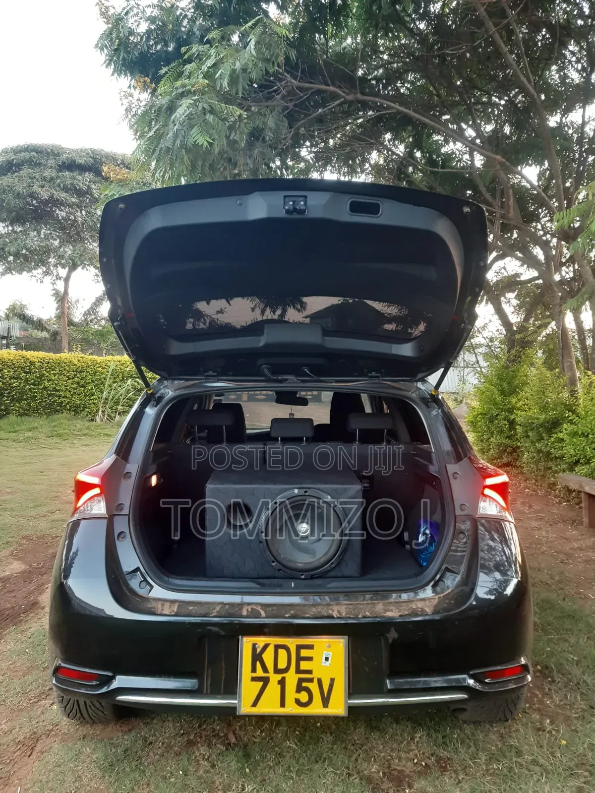 Toyota Auris 2016 Black