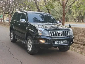 Toyota Land Cruiser 2005 Black