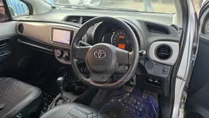 Toyota Vitz 2013 Gray
