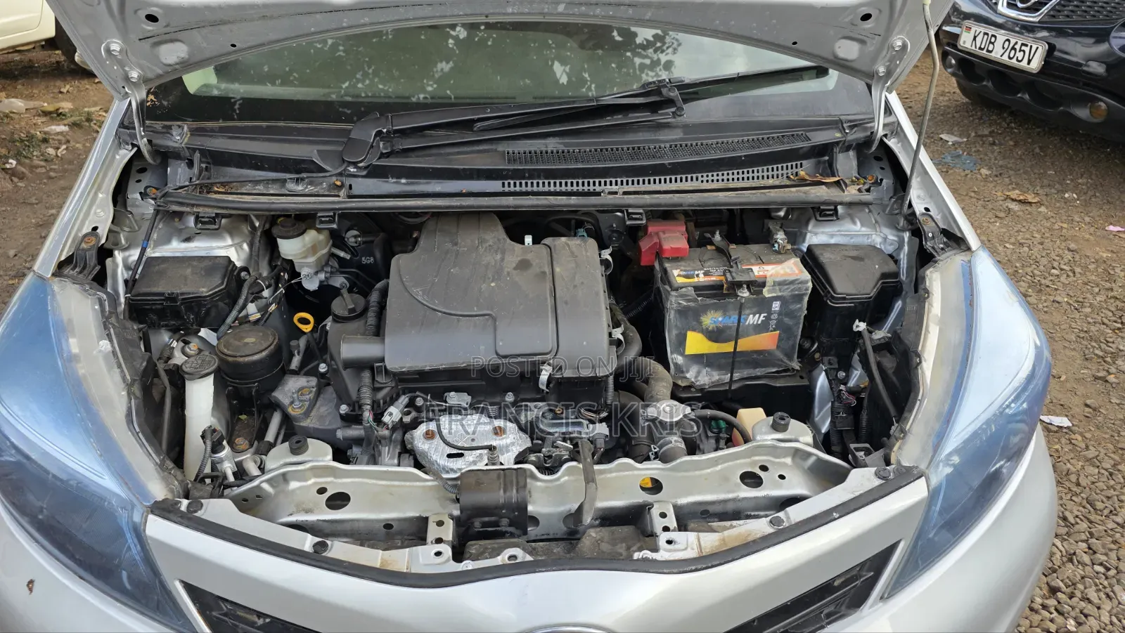 Toyota Vitz 2013 Gray
