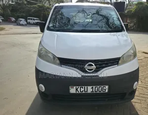 Nissan NV200 2012 White