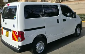 Nissan NV200 2012 White