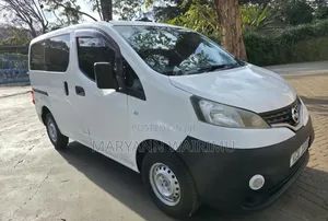 Nissan NV200 2012 White