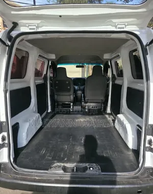 Nissan NV200 2012 White