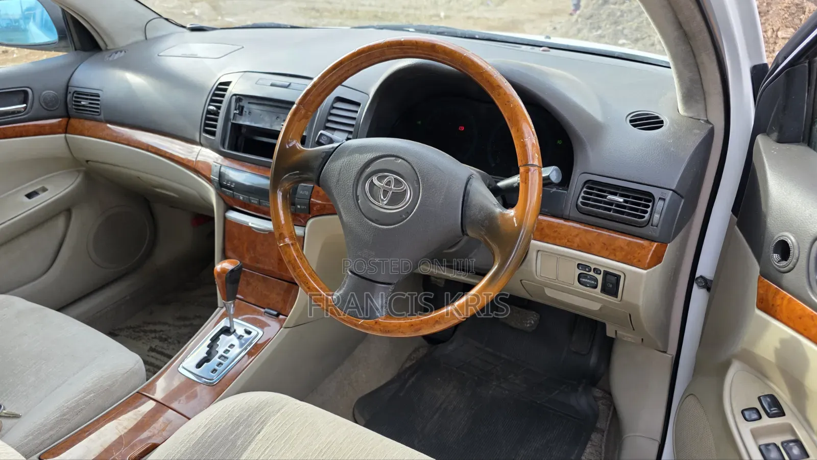Toyota Premio 2006