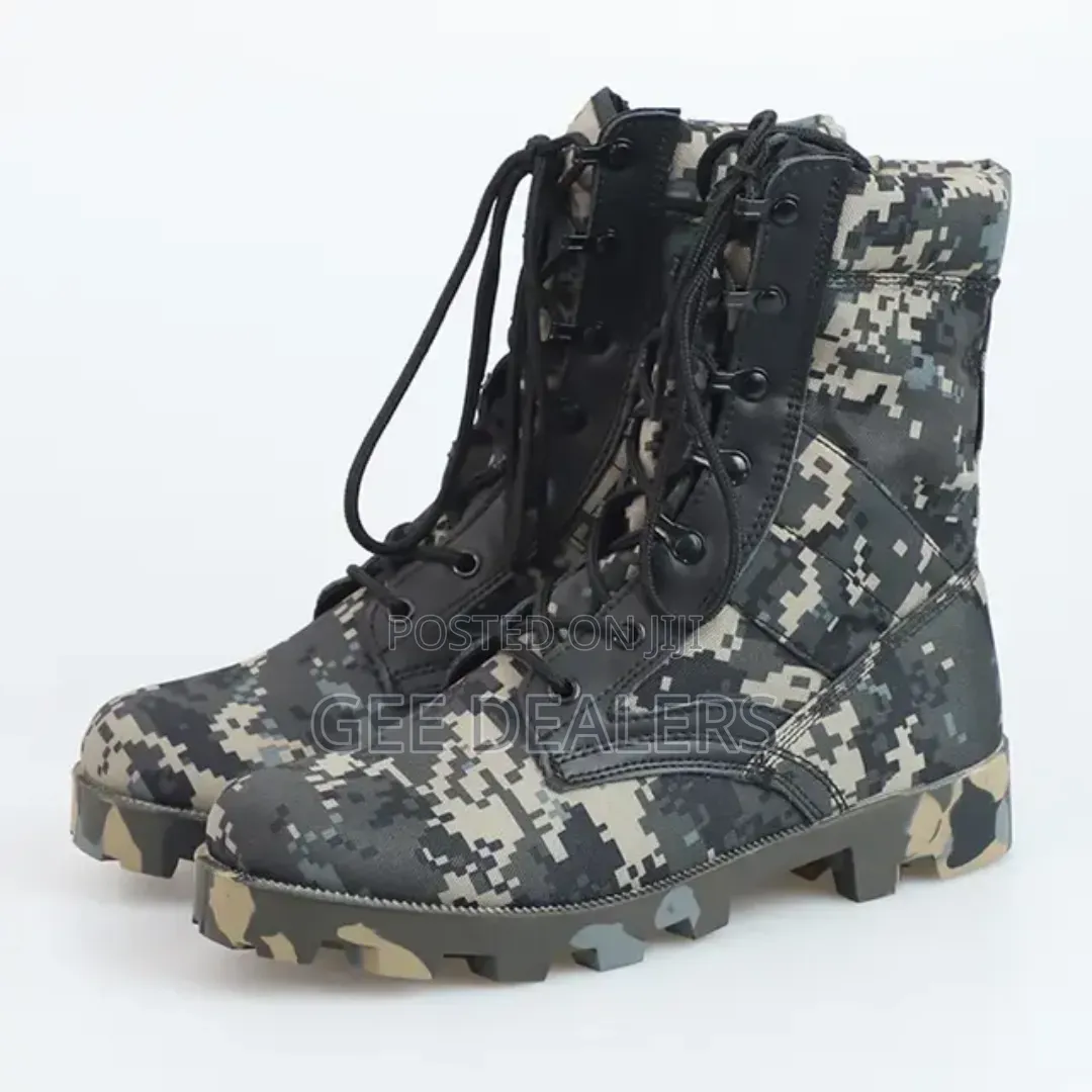 Camouflage Outdoor Boots,size 40-45
