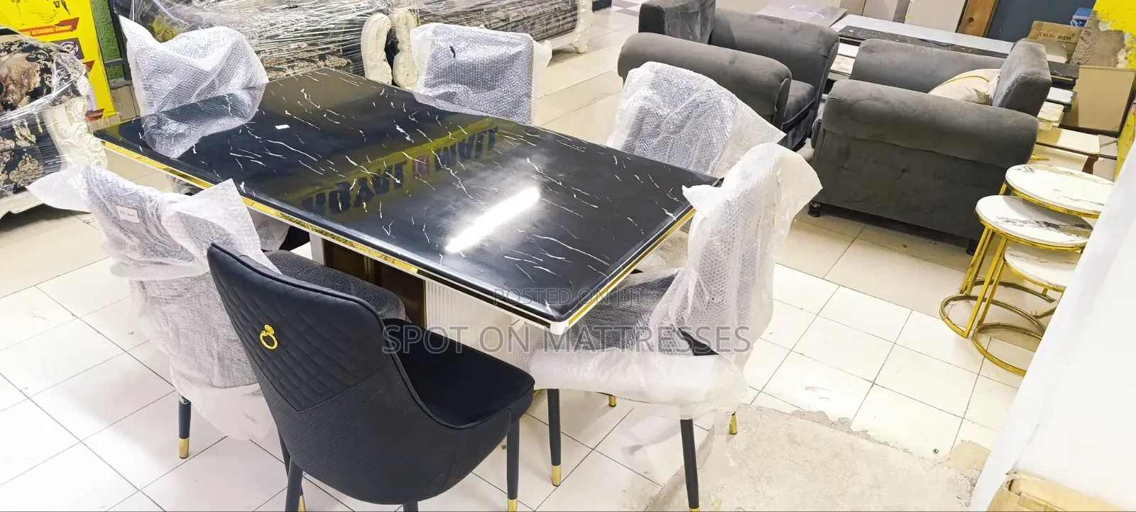 Special Offer! 8-Seater Dining Set. Free Delivery and Installation.