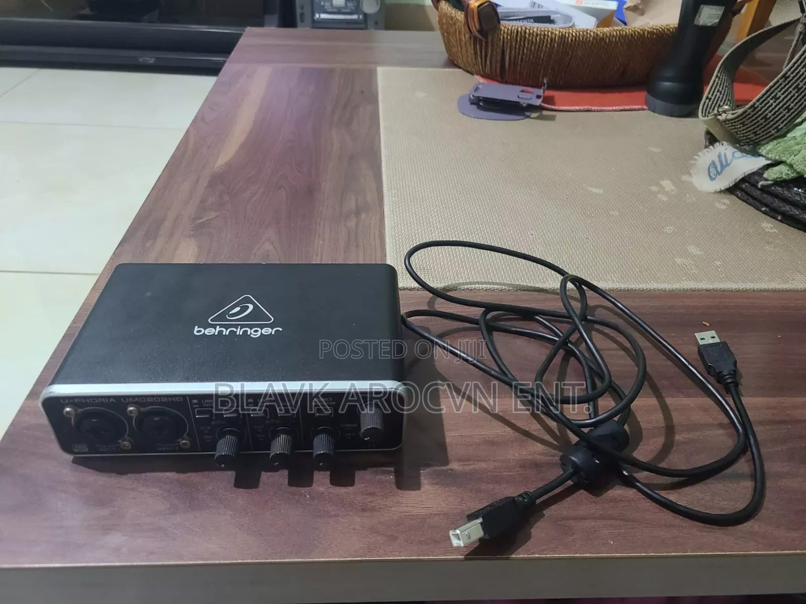 Behringer U-Phoria Umc202hd